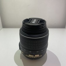 Nikon DX Nikkor AF-S VR 18-55mm 1:3.5-5.6 G Lens