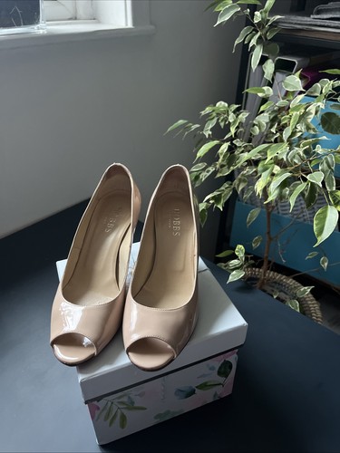 Hobbs peep toe nude patent - peep,