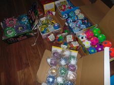 KIDS PARTY FILLER TOYS VARIOUS YOYO, BALLS, SQUISHY, BRACELETS, BOYS GIRLS CHOIC