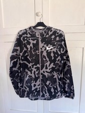 Nike Running Camo Pattern Wind