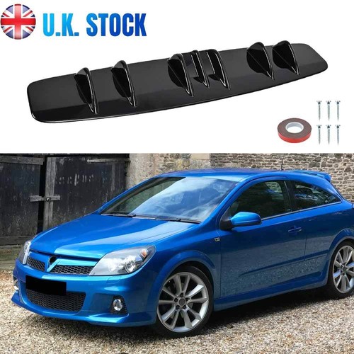 Rear bumper lip shark fin - rear,