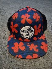 Vans Off The Wall Red & Blue Floral w/Black Mesh Back Snapback Adjustable. NWOT