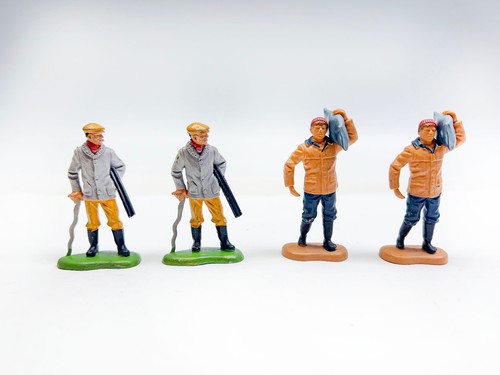 Britains farm figures - farm,