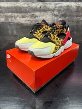 Nike Air Huarache “SNKRS