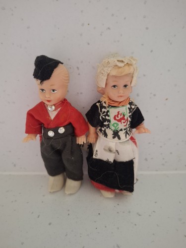 1960s 10cms tall vintage - 1960s,