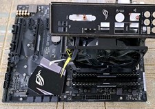 ASUS ROG Strix Z270H Mobo + Intel i7-7700K + Coolermaster + 16GB Corsair DDR4 