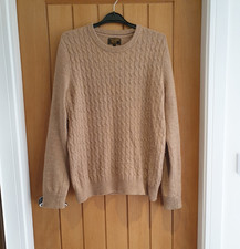 William Hunt Extra fine Wool Cable Knit Jumper UK size Medium Sweater Pullover