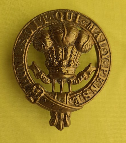 Brass welsh regiment - regiment, or