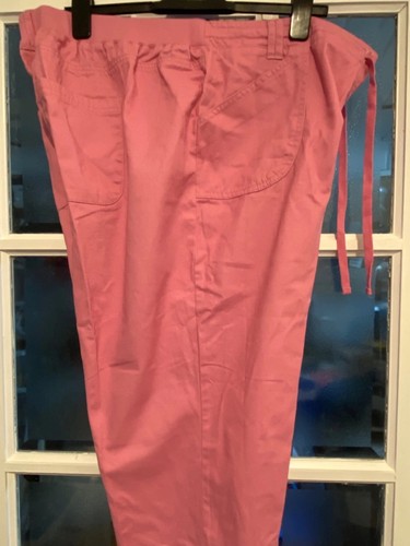 Ladies cropped summer trousers