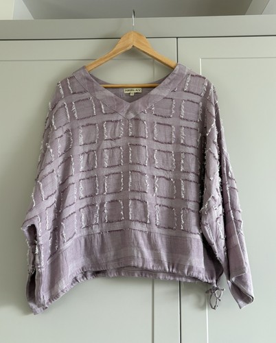 Neslay top size quirky - top,