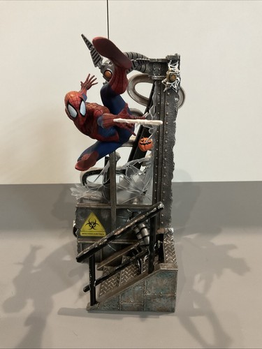 Iron studios spider man - iron, spider-man
