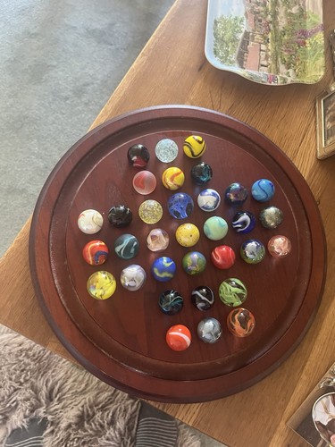 Stunning solitaire board game - stunning,