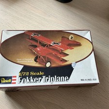 Revell scale fokker triplane - fokker,