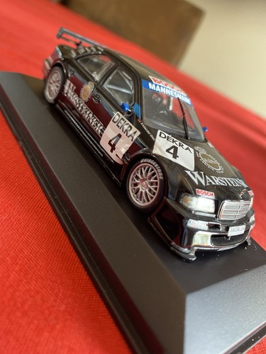 Minichamps mercedes - 1:43,