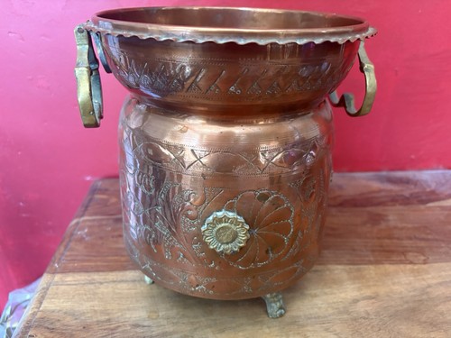 Hand engraved old islamic - hand-engraved,