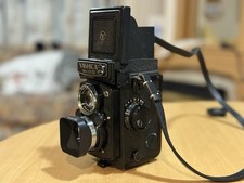 Yashica Mat 124g 6x6 TLR With