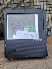 LARGE BRAND NEW FLOOD LIGHT 150W SON-T UNIT BULB BRACKET NEWLEC SECURITY  ?