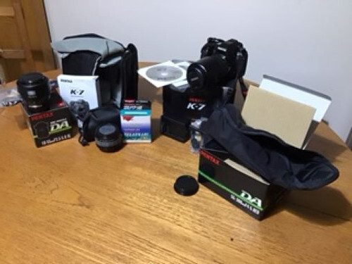 Dslr camera bundle pentax - camera, k-7