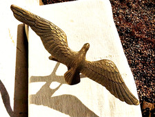 LARGE VINTAGE BRASS EAGLE on