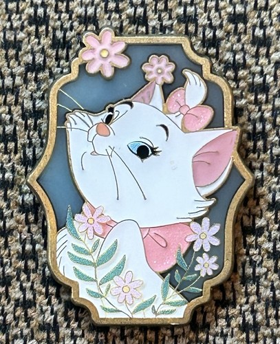 Disney loungefly cats dogs - disney, &