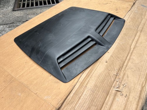 Front hood scoop vent - hood,