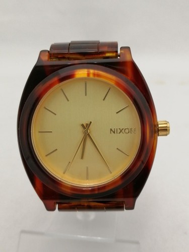Nixon watch more used - nixon,
