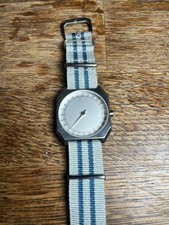 Slow jo 17 watch with sports strap