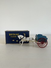 A82 britains farm milk - britains, float