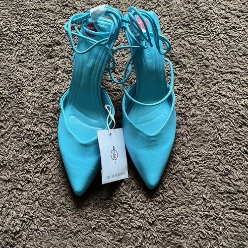 Bnwt stradivarius ladies size - ladies,