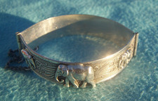 CRESCENT & STAR HALLMARKED