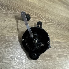 Hand Crank  Vintage  SEWING