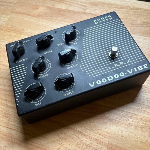 Roger mayer voodoo vibe - mayer, voodoo-vibe