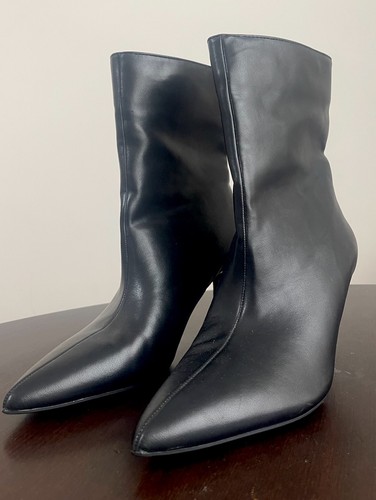 Nwt zara black pointed toe - nwt,