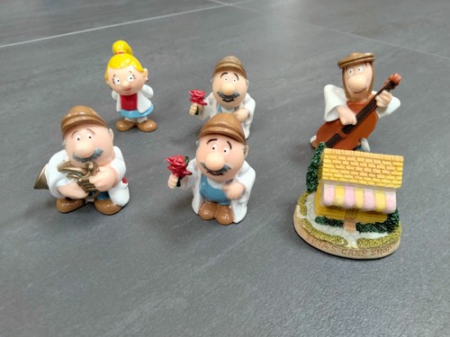 Tetley tea folk figures - folk,