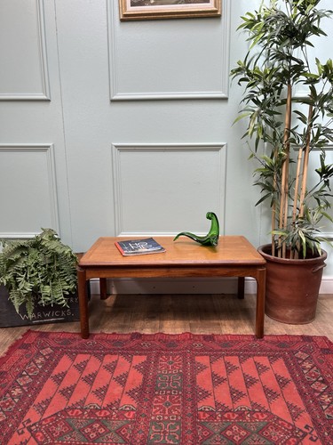 Mid century retro - mid, teak