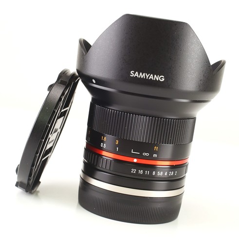 Samyang 12mm manual focus - samyang,