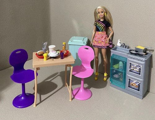 Barbie kitchen - barbie,
