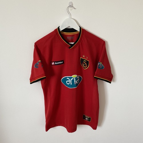 Vintage galatasaray 2001 2002 - galatasaray,