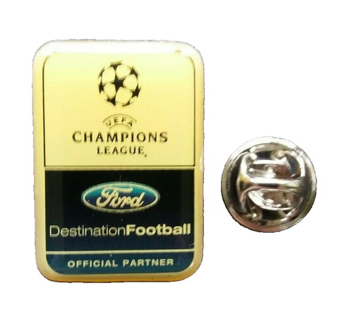 Rare old football pin - football,