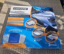 FISKARS Shapeboss Embossing System, 1x Shapecutter & 8x Templates Set