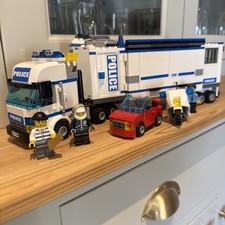 LEGO City 7288 Mobile Police Unit set with Instruction Booklets