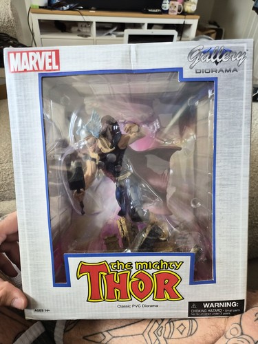 Marvel gallery diorama the - marvel:,