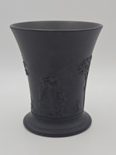 ? FINE WEDGWOOD BLACK BASALT CLASSICAL TRUMPET FLARED VASE WEDGEWOOD JOSIAH