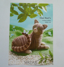 SIRDAR 2092 ALAN DART TOY