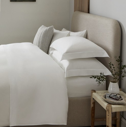 The white company single row - company,,