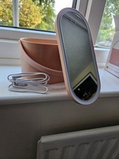 Vanity Mirror with Light-Up