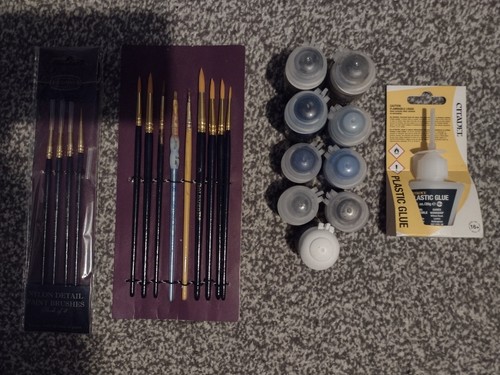 Assorted citadel paints - assorted,