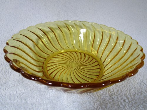 Lovely vintage amber - lovely,
