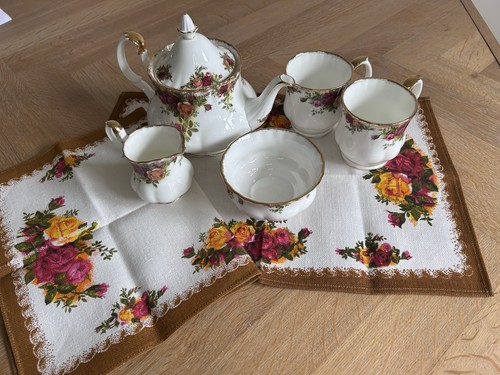 Royal albert old country roses - old,