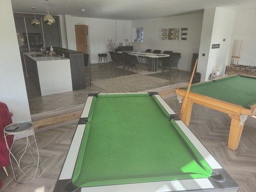 7x4 pool table fully - 7x4,